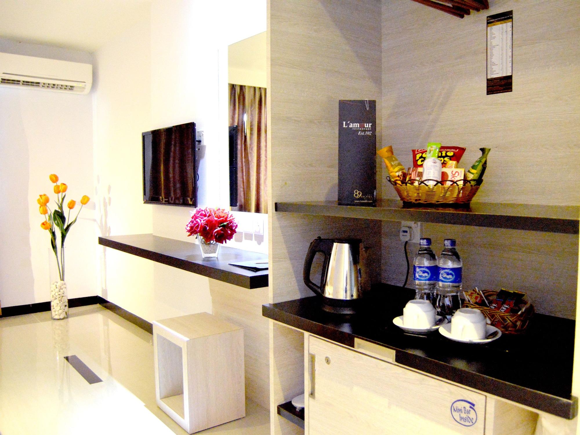 89 Hotel Batam Kültér fotó