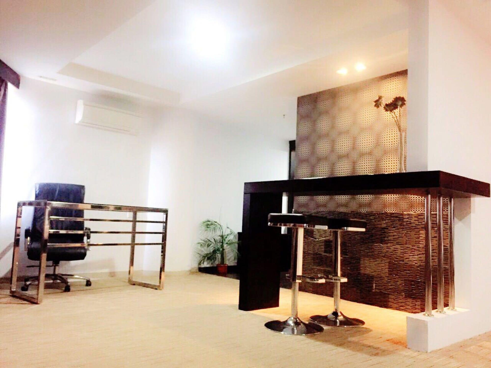 89 Hotel Batam Kültér fotó