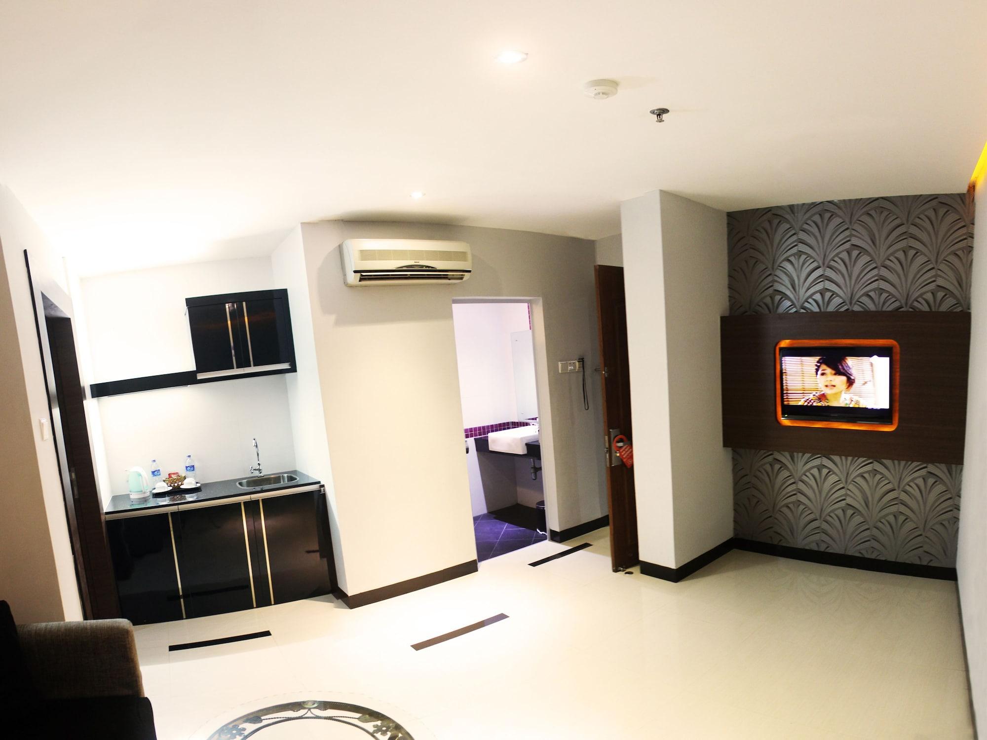 89 Hotel Batam Kültér fotó