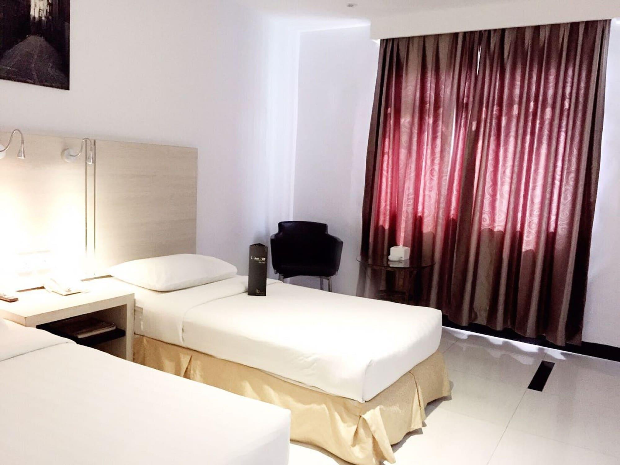 89 Hotel Batam Kültér fotó