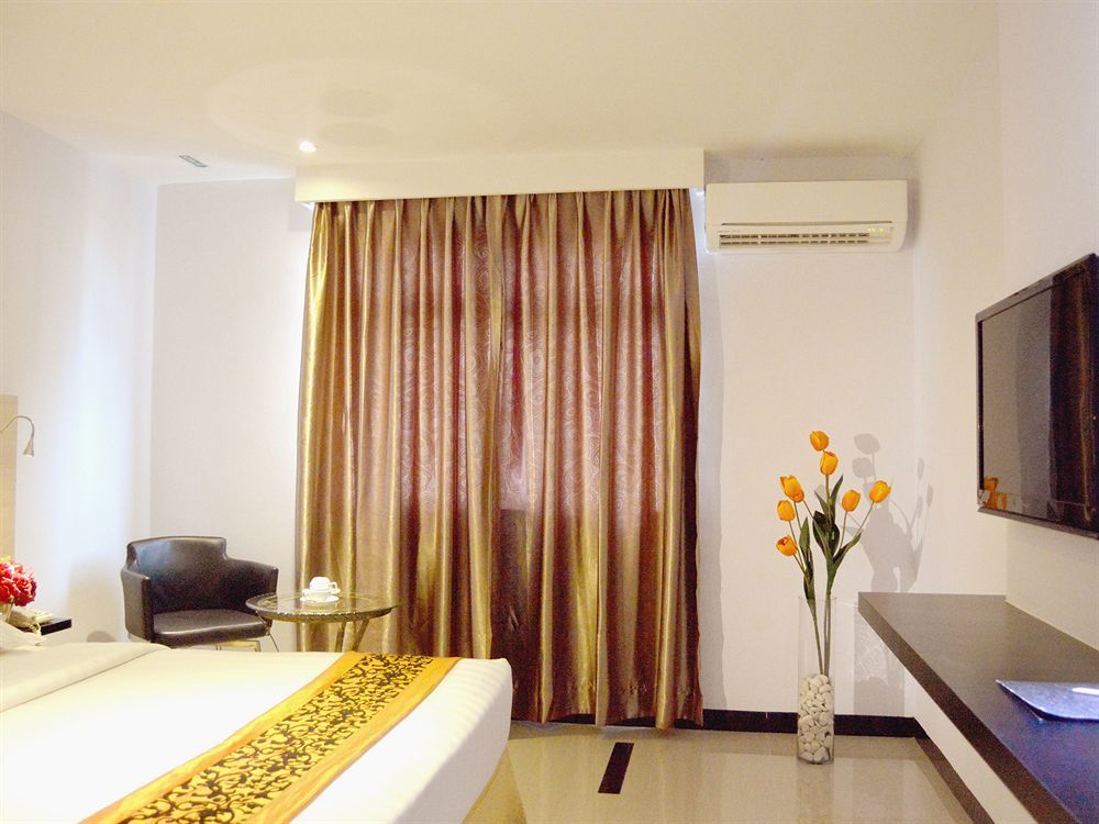 89 Hotel Batam Kültér fotó